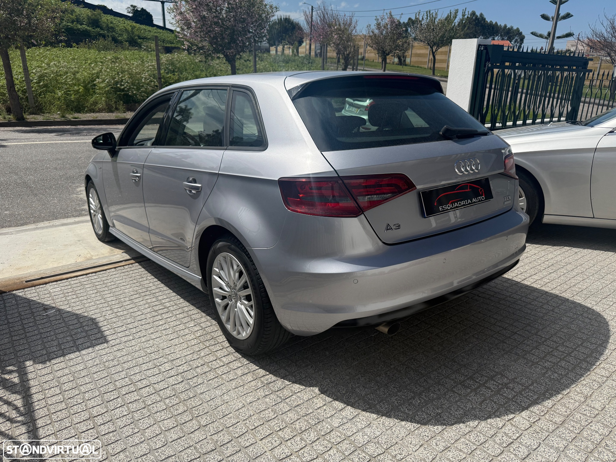 Audi A3 Sportback 1.6 TDI S-line - 5
