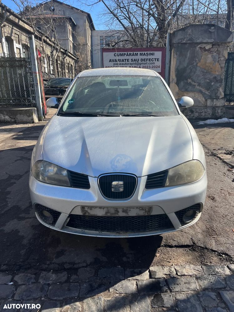 Dezmembrez Seat Ibiza 6L facelift 2007 gri argintiu 1,4 benzina BXW - 5