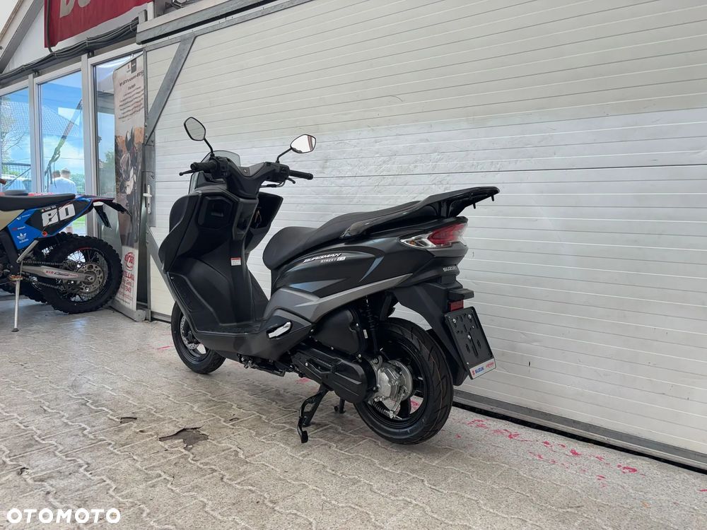 Suzuki Burgman - 7