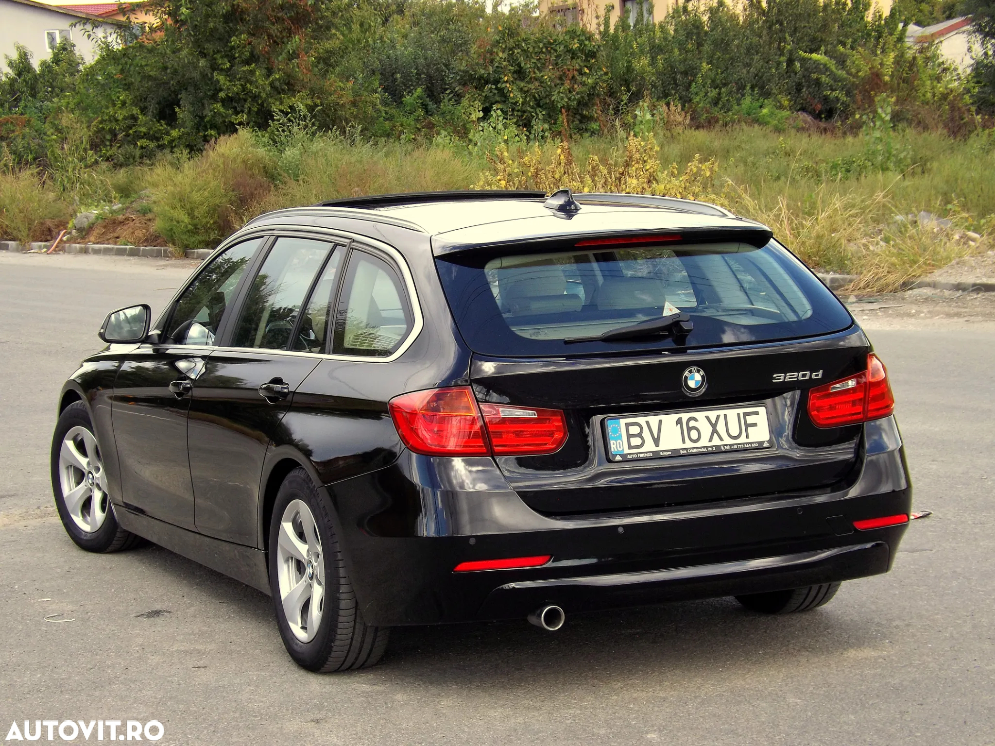 BMW Seria 3 320d Efficient Dynamic Edition Aut. Luxury Line - 13