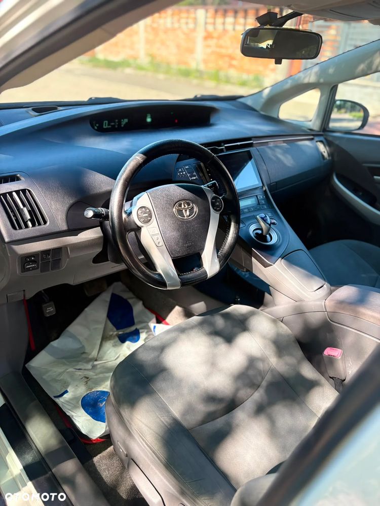 Toyota Prius - 26