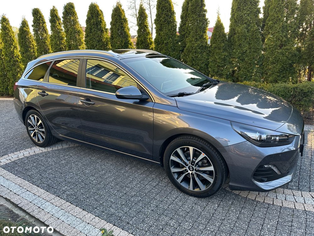 Hyundai i30 1.4 T-GDI DCT Premium - 2