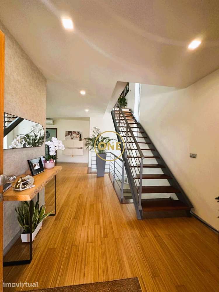 MORADIA ISOLADA T3 MODERNA COM PISCINA - Grande imagem: 4/21