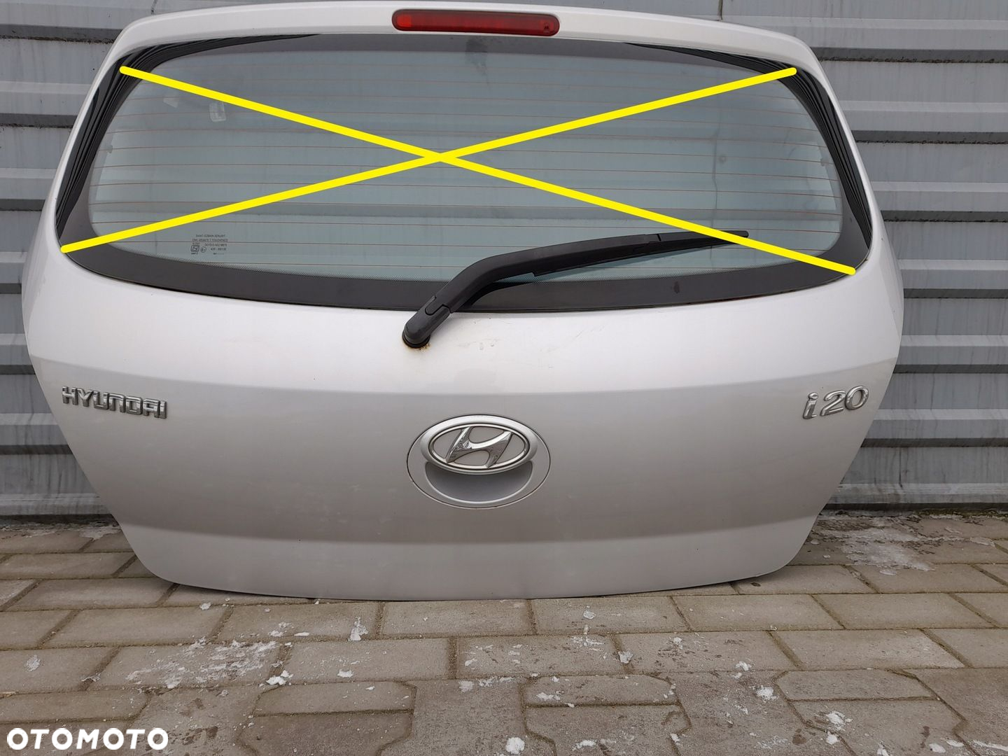 KLAPA TYŁ LAKIER FG HYUNDAI I20 I 08R - 2