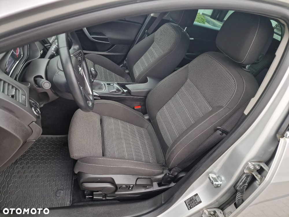 Opel Astra 2.0 CDTI Sport S&S - 20