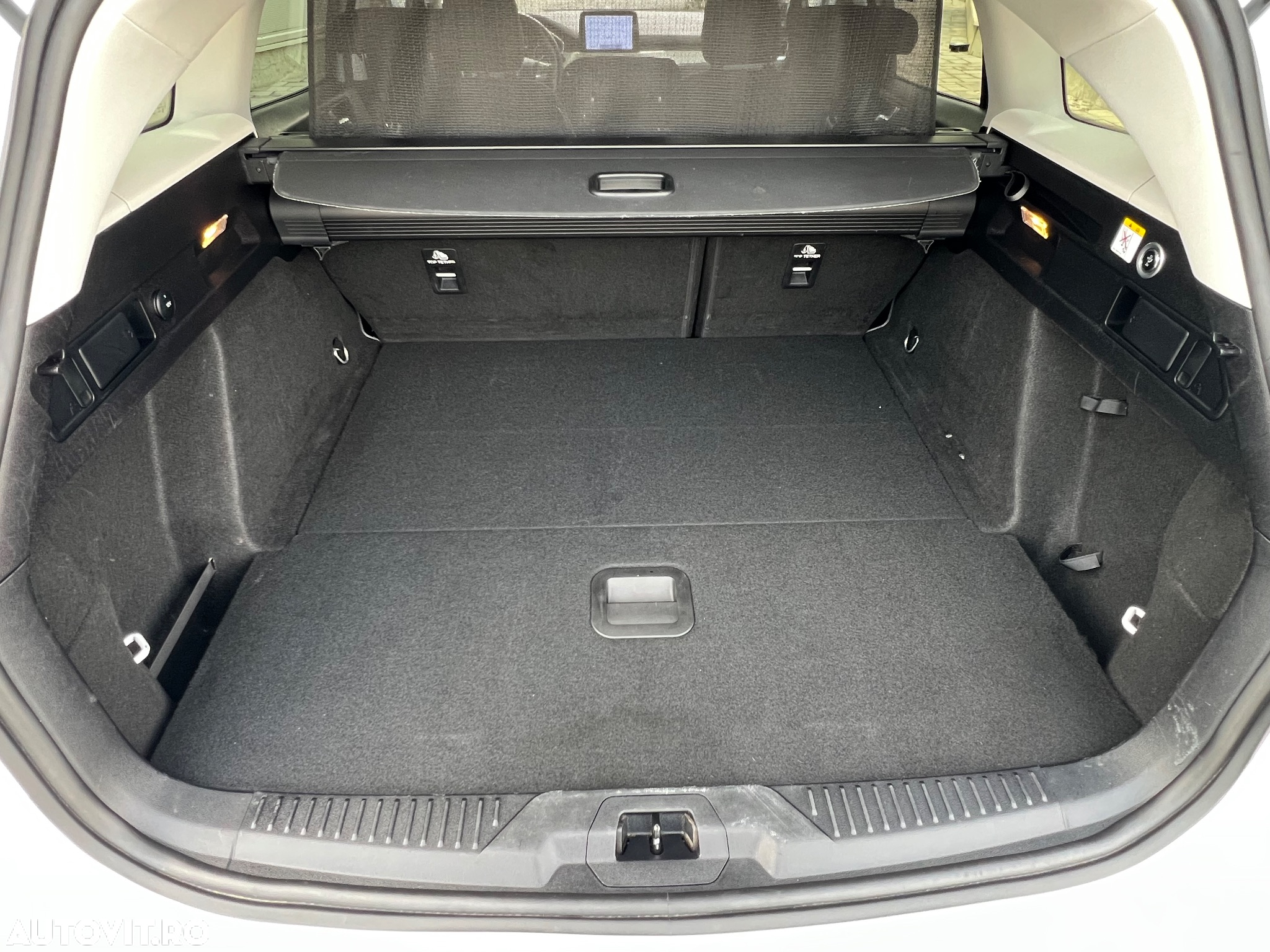 Ford Focus Turnier 1.5 EcoBlue Start-Stopp-System Aut. COOL&CONNECT - 30