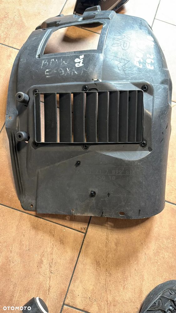 NADKOLE PRAWY PRZÓD PRAWE PRZEDNIE BMW E90 E92 E93 7899816 - 7