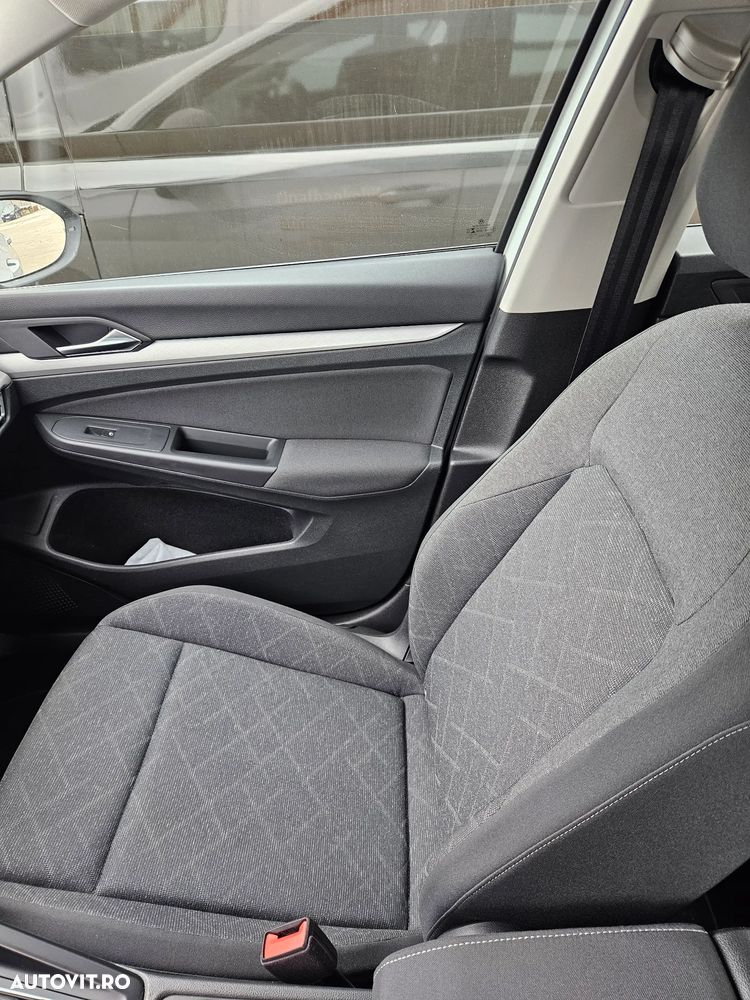 Volkswagen Golf 1.0 TSI OPF Active - 12