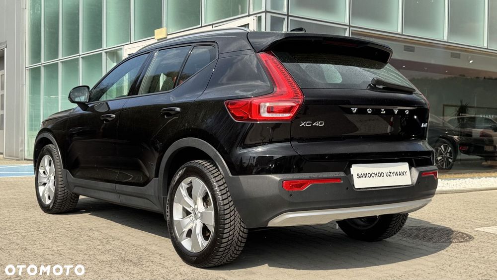 Volvo XC 40 - 5