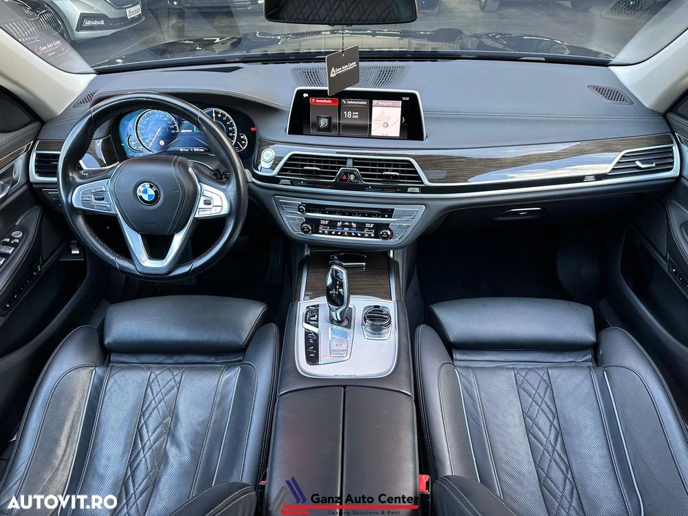 BMW Seria 7 740Le iPerformance - 9