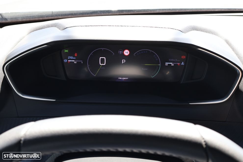 Peugeot 2008 1.2 Hybrid Allure e-DCS6 - 8
