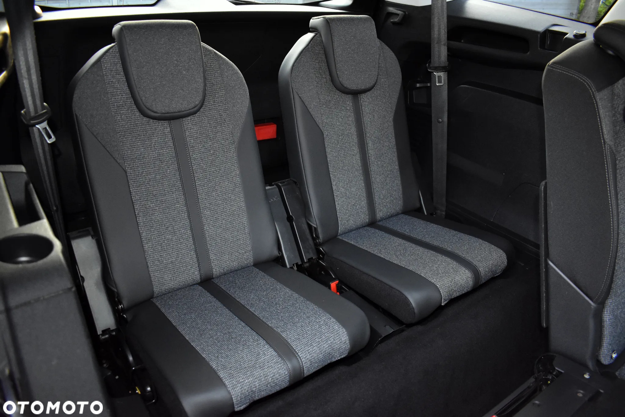 Peugeot 5008 BlueHDI 130 EAT8 Allure Pack - 39
