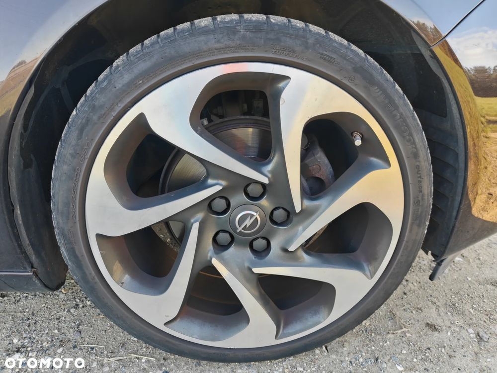 Opel Insignia - 30