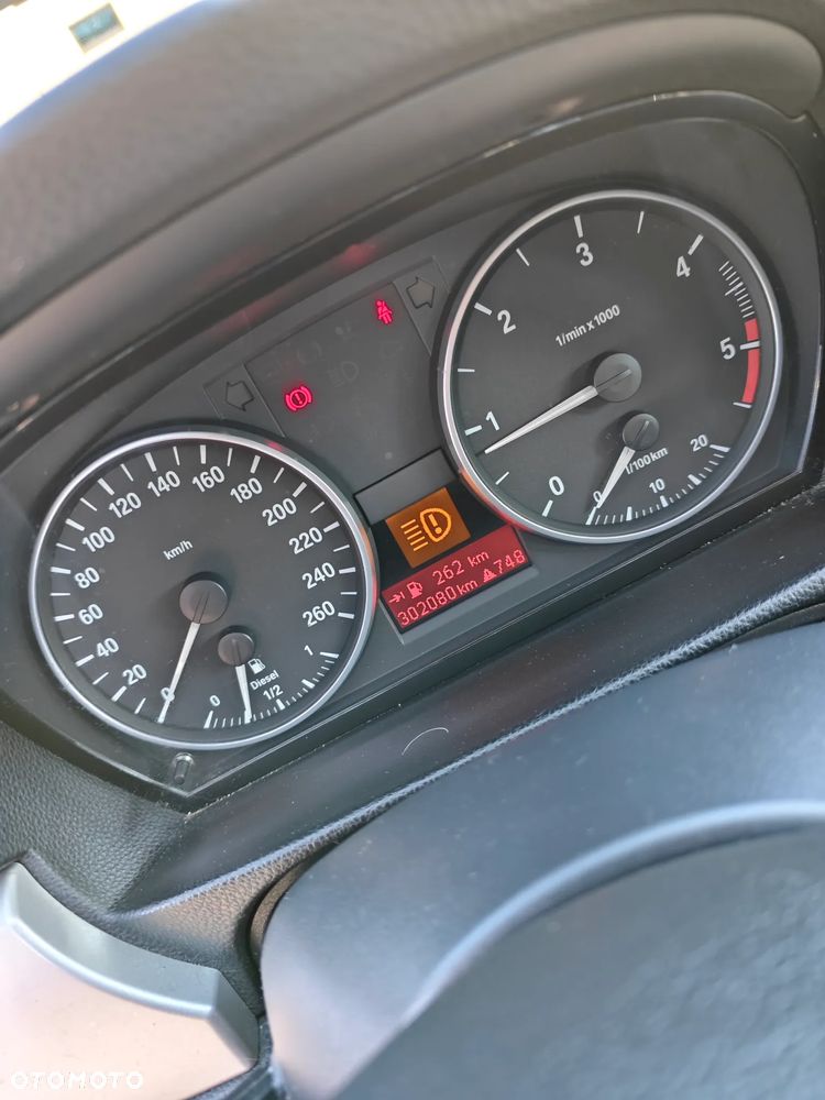 BMW Seria 3 320d - 11