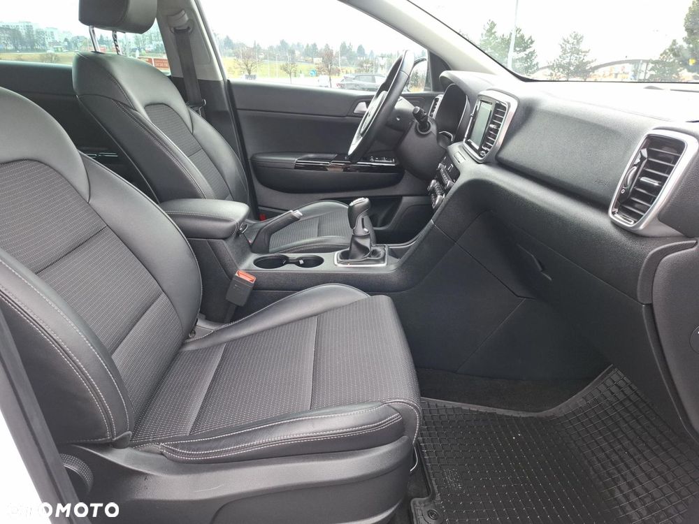 Kia Sportage 1.6 T-GDI L Business Line 2WD - 21