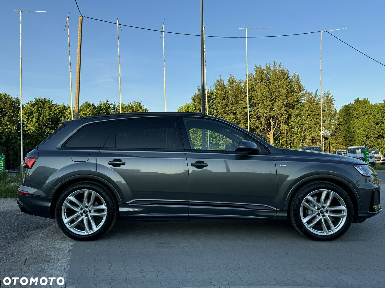 Audi Q7 - 11