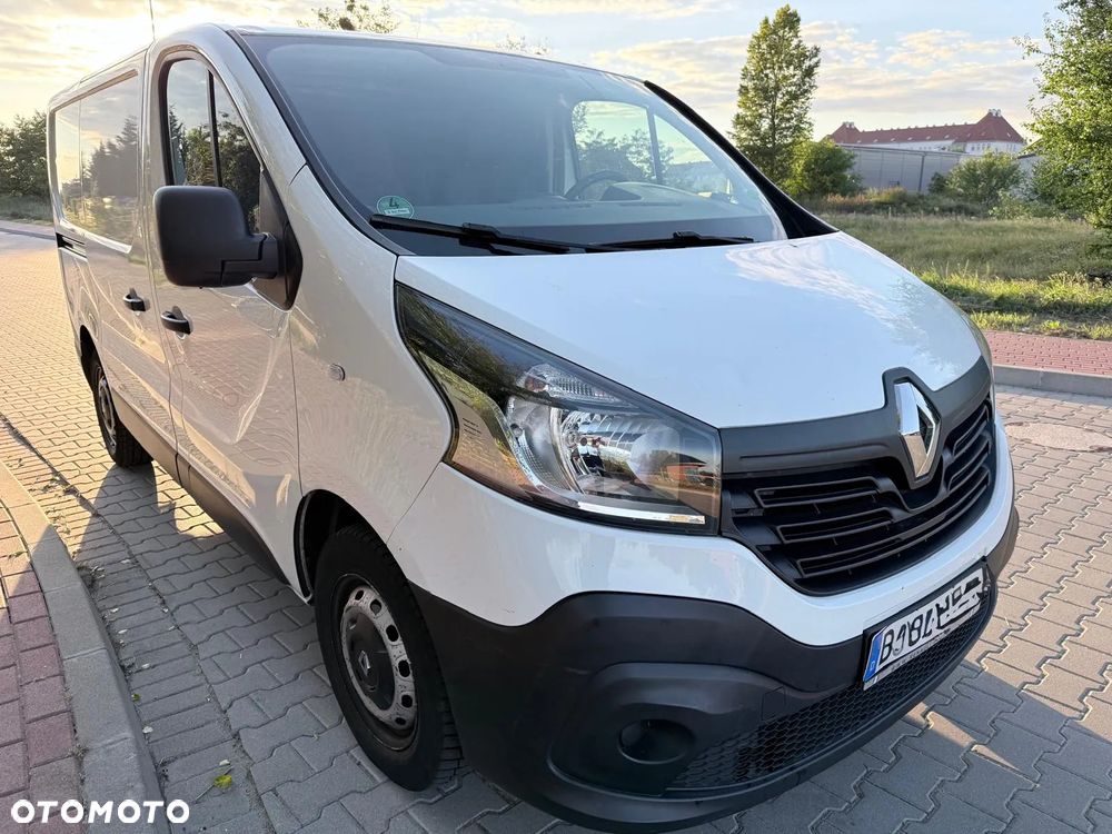 Renault Trafic - 1