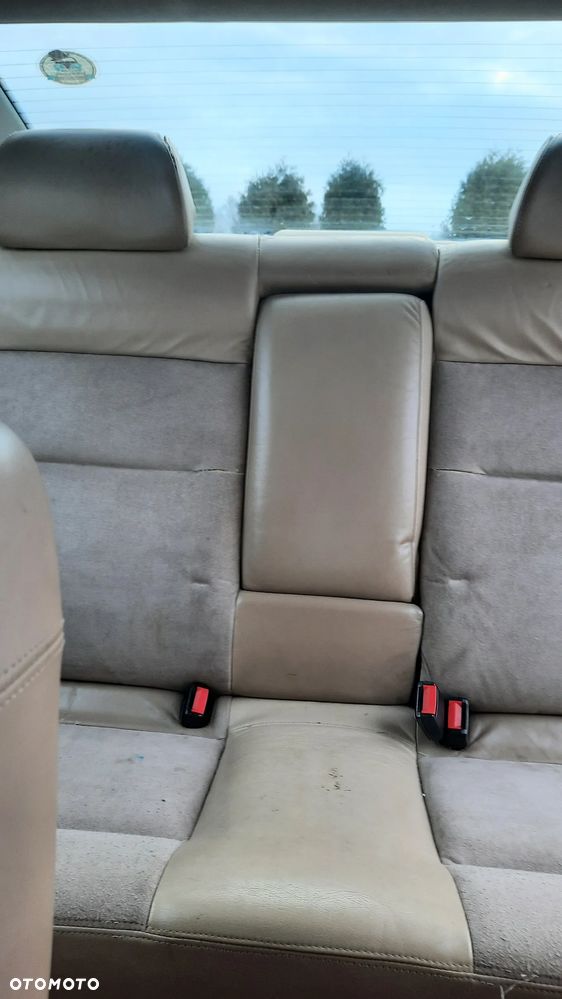 Volkswagen Passat 1.9 TDI - 12