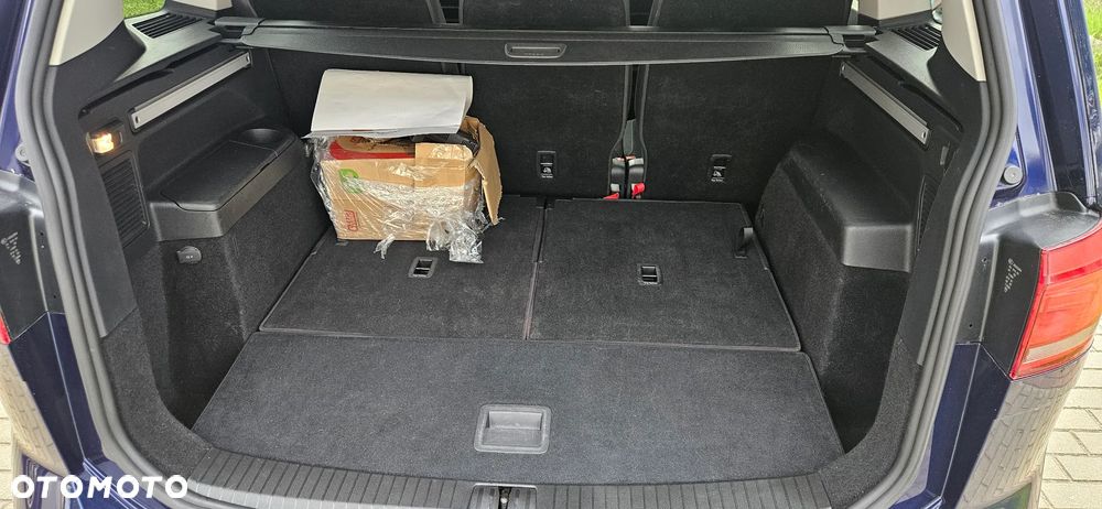 Volkswagen Touran 2.0 TDI BMT Comfortline DSG - 15