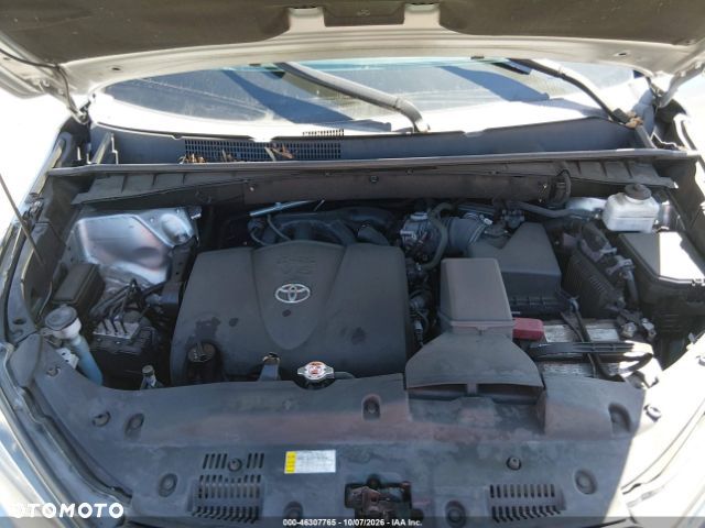 Toyota Highlander - 10