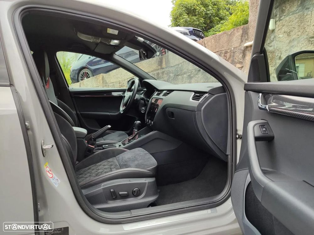 Skoda Octavia Break - 26