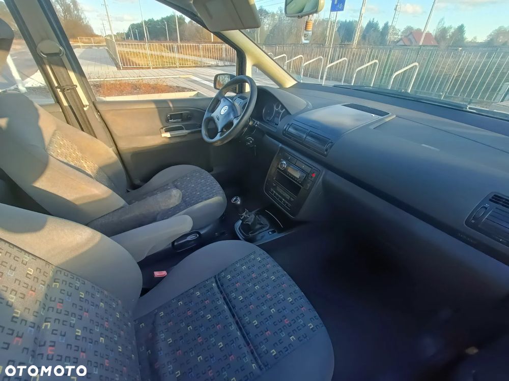 Volkswagen Sharan 1.9 TDI - 11