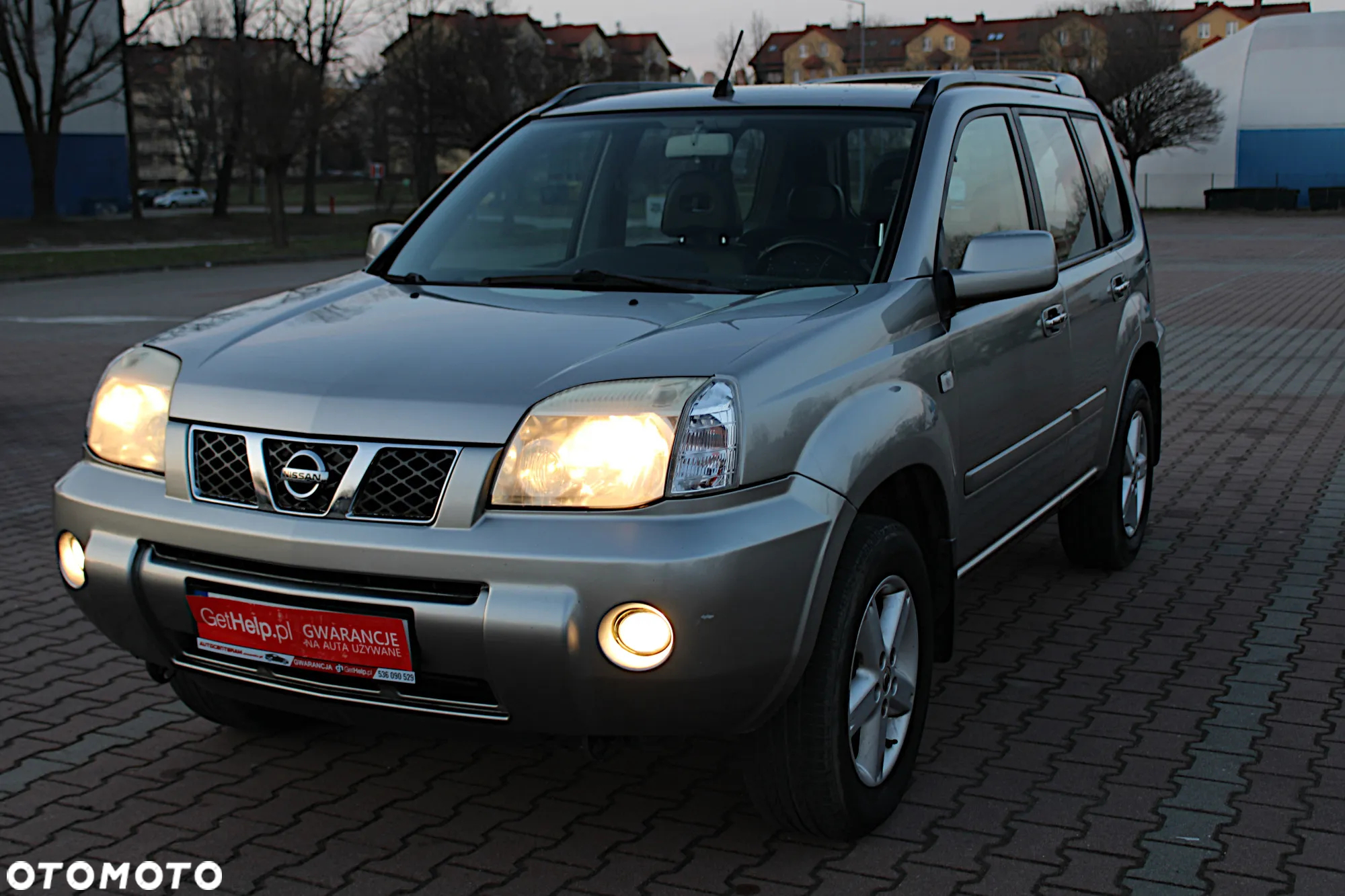 Nissan X-Trail 2.5 4x4 Elegance - 2