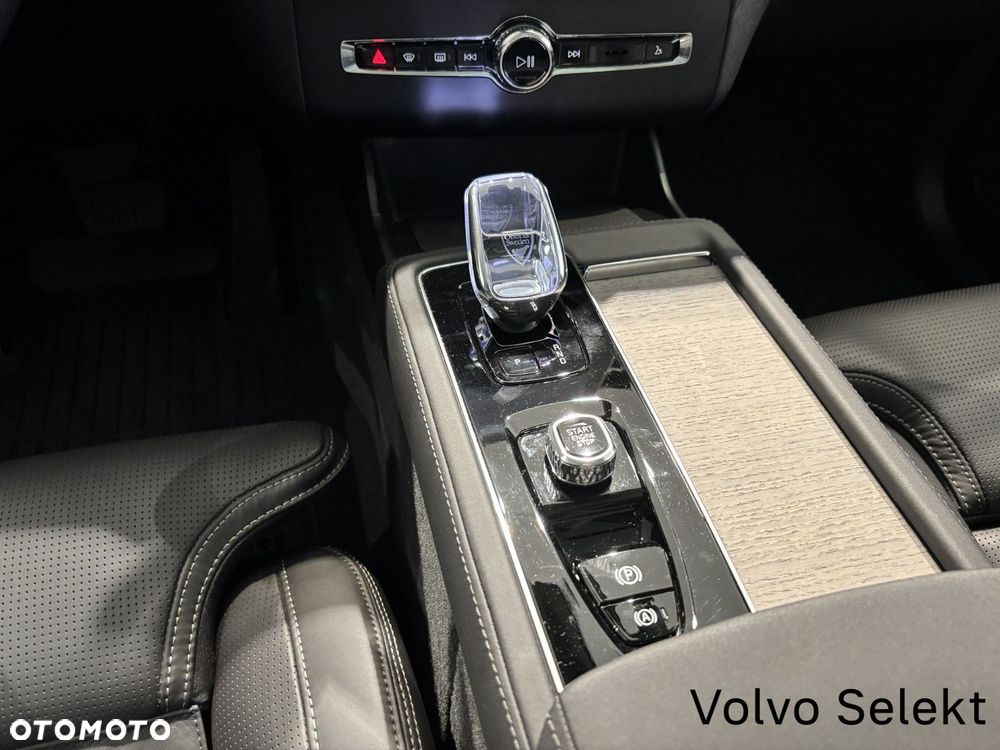 Volvo XC 90 - 19