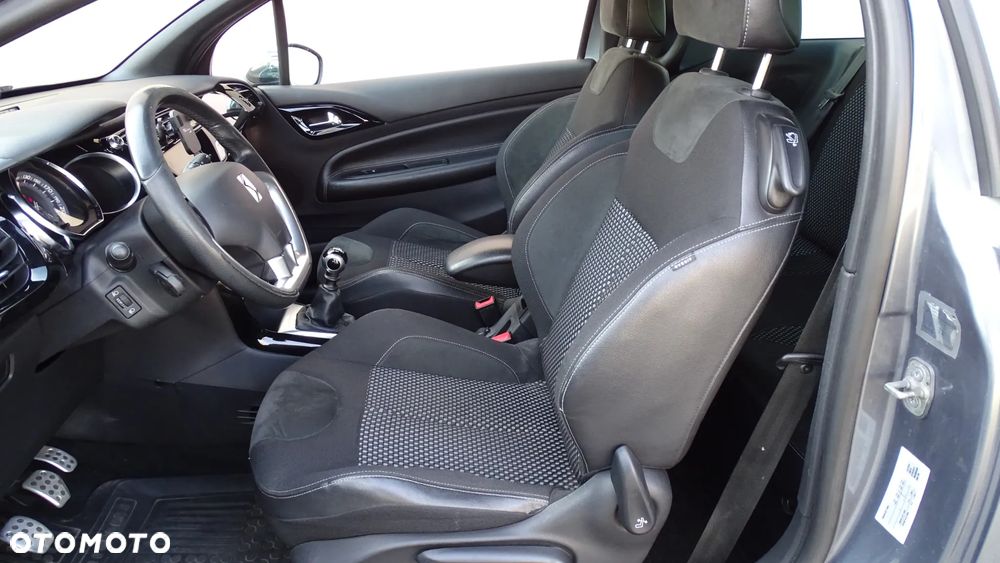 Citroën DS3 1.6 HDi SportChic - 11