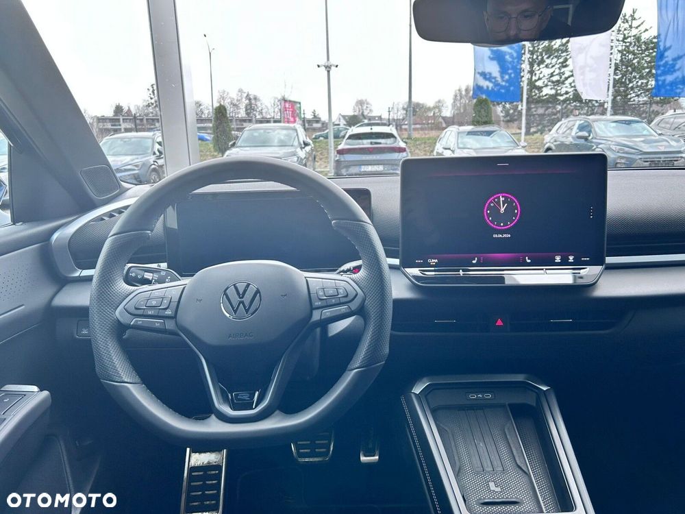 Volkswagen T-Roc - 15