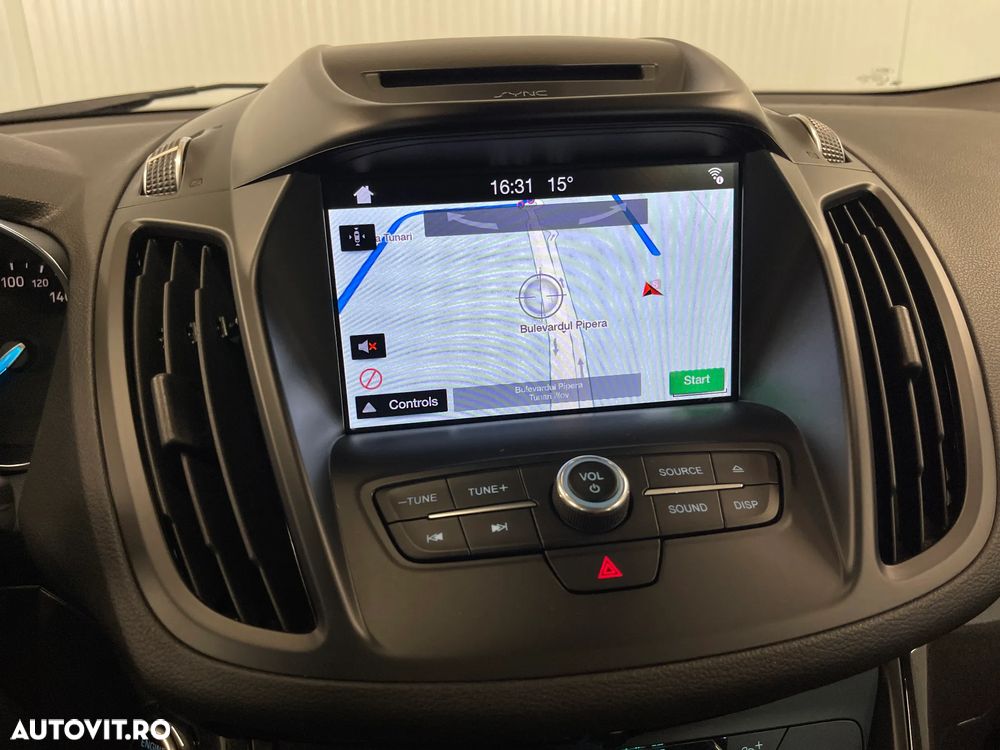 Ford Kuga 2.0 TDCi 4WD Powershift ST-Line - 17