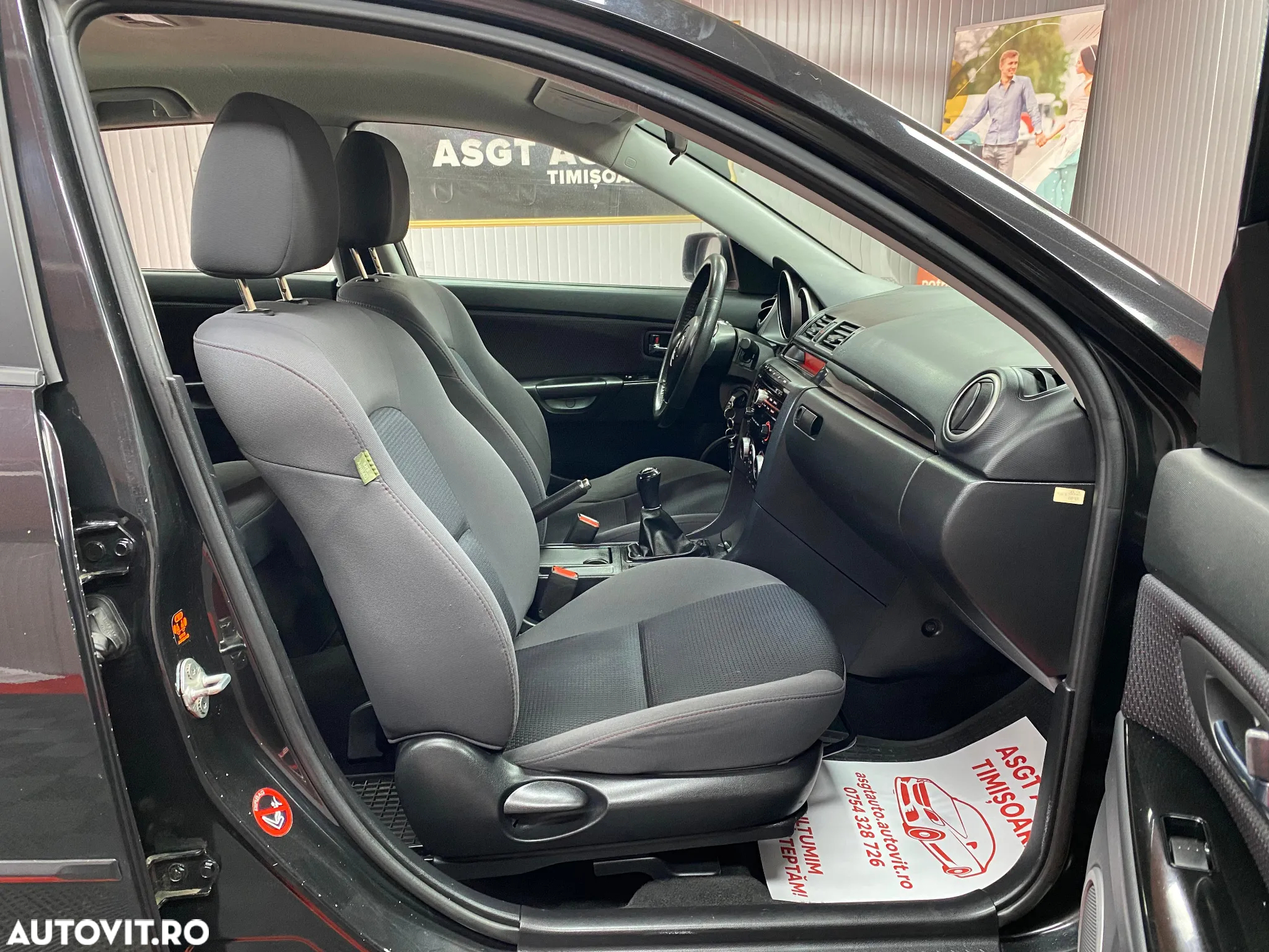 Mazda 3 - 13