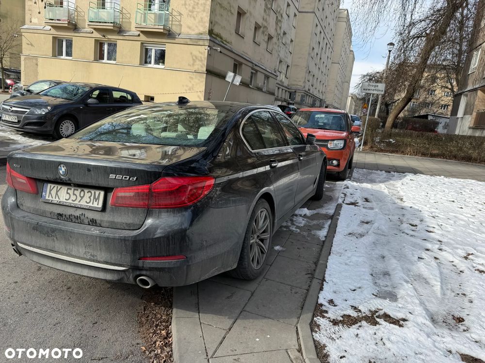 BMW Seria 5 520d xDrive Luxury Line sport - 21
