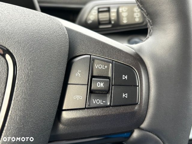 Ford Mustang Mach-E - 23