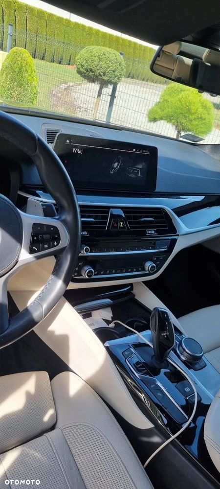 BMW Seria 5 - 10