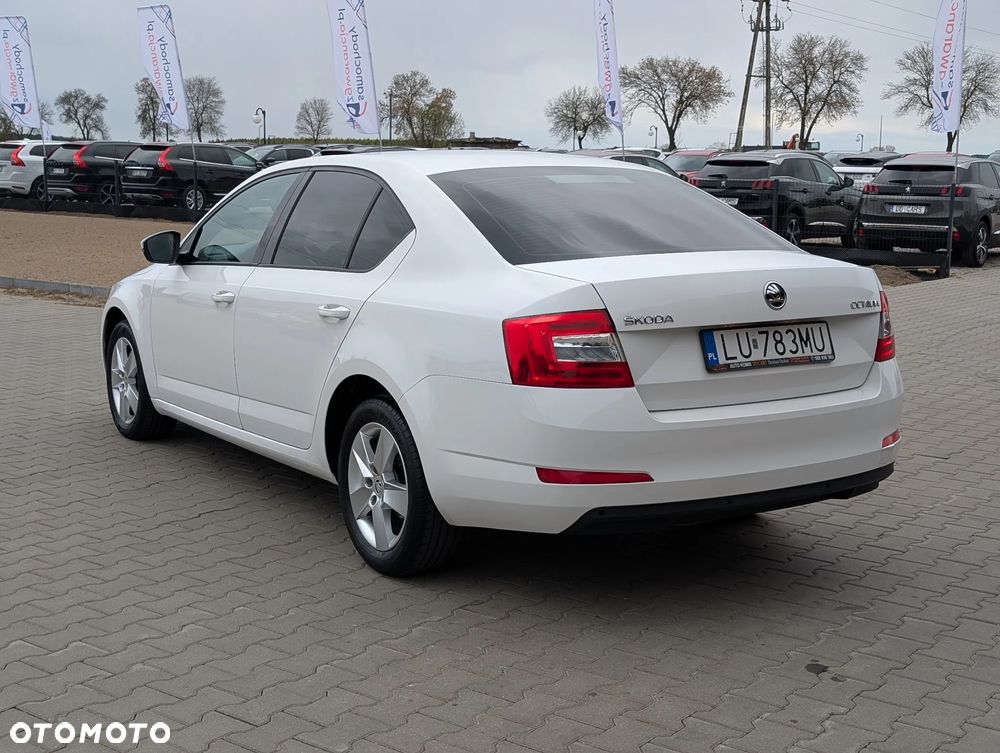 Skoda Octavia 1.6 TDI Style - 11
