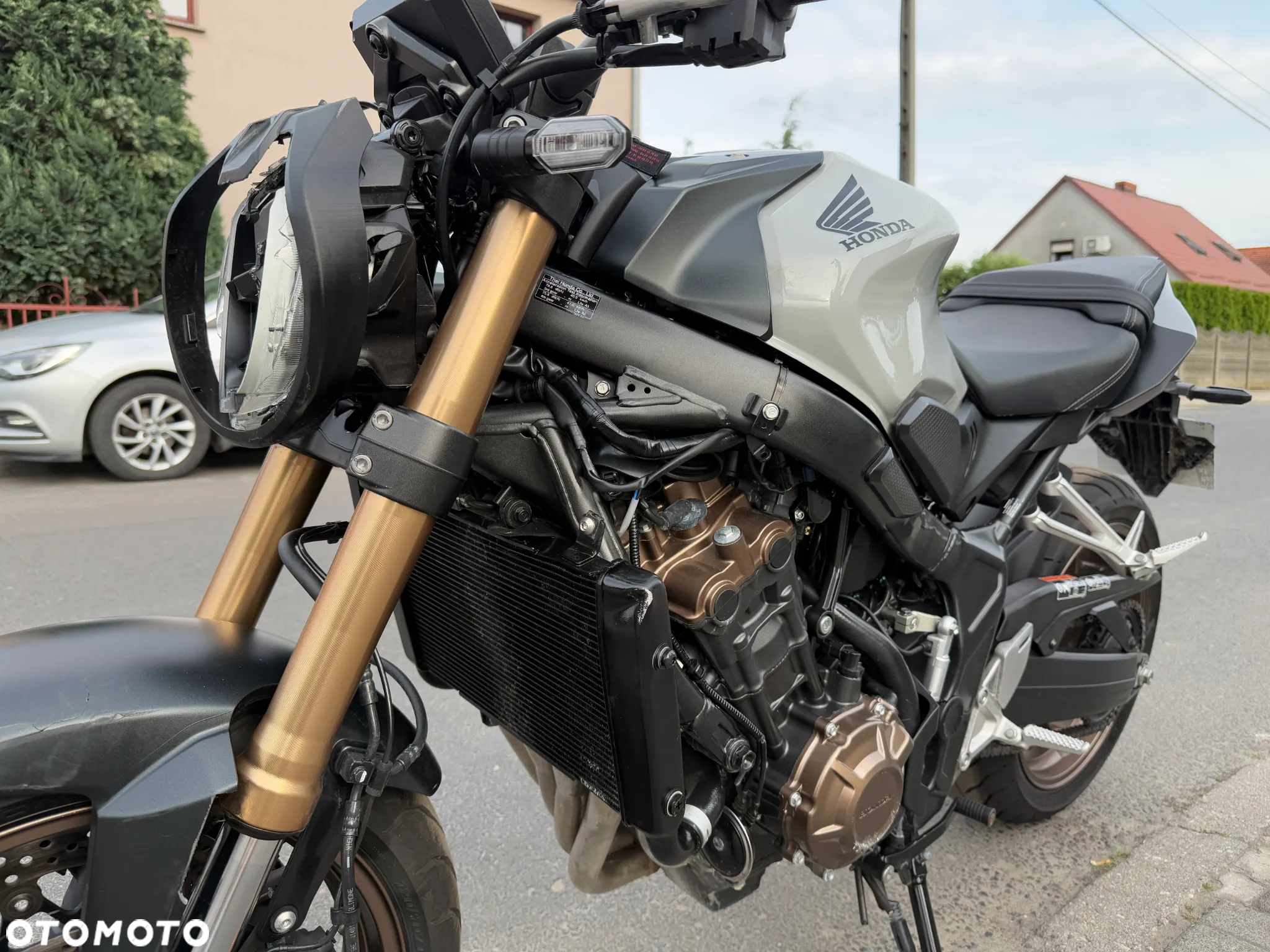 Honda CB - 15
