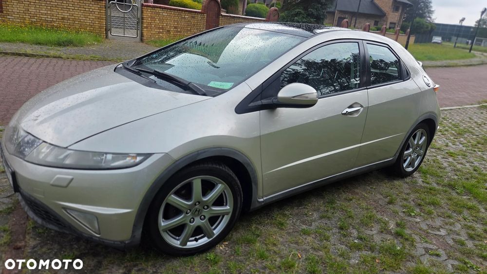 Honda Civic 1.8 Executive - 11