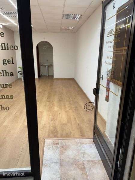 Loja disponivel - Grande imagem: 2/4