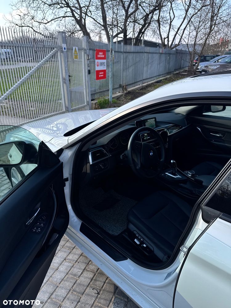 BMW 3GT 320d Luxury Line - 28