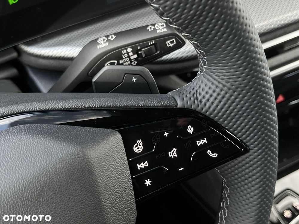 Audi Q5 Sportback - 30