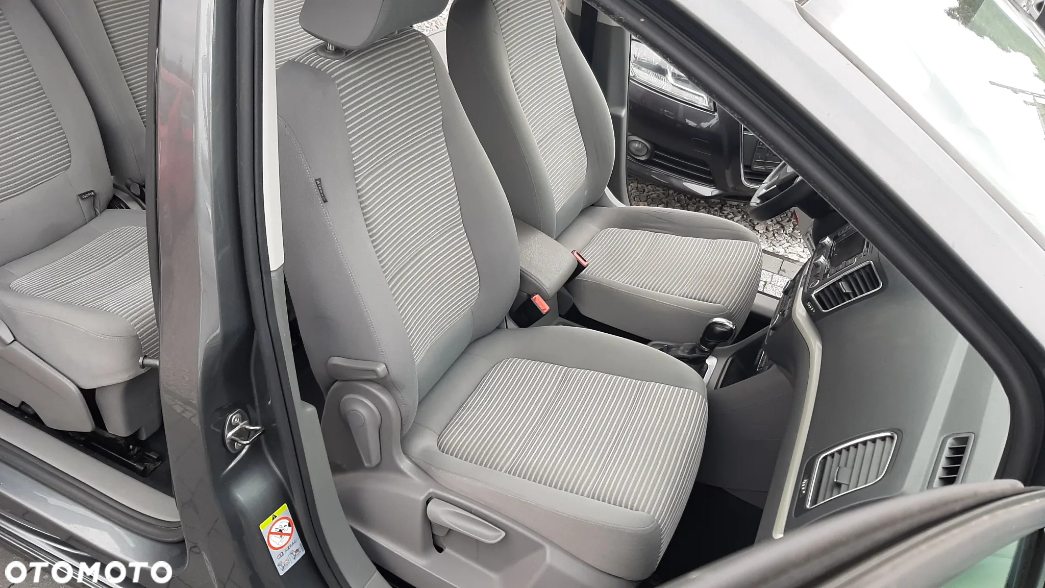 Seat Alhambra 2.0 TDI Reference DSG - 23