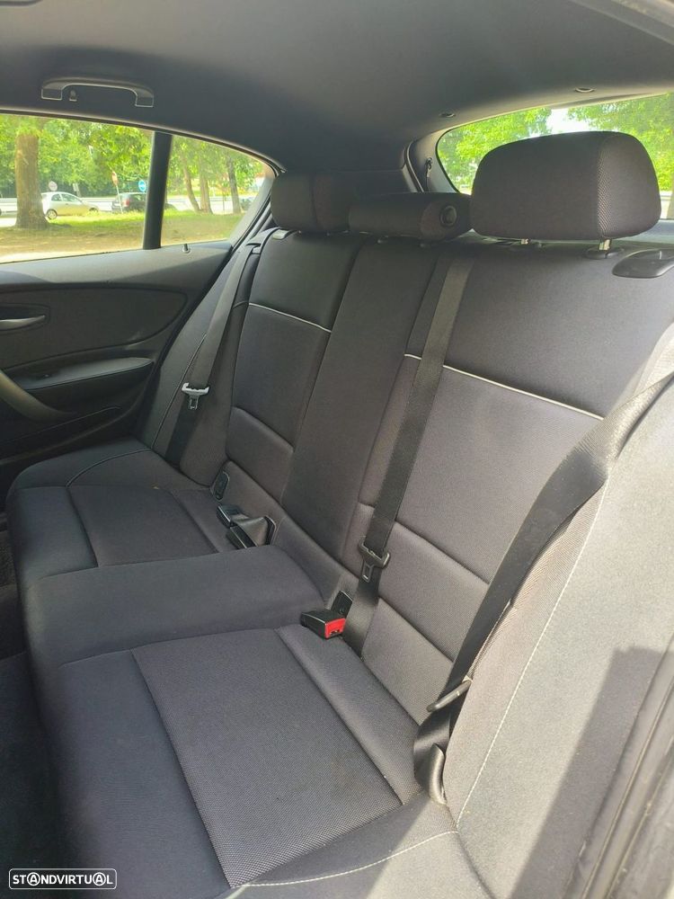 BMW 118 d - 12