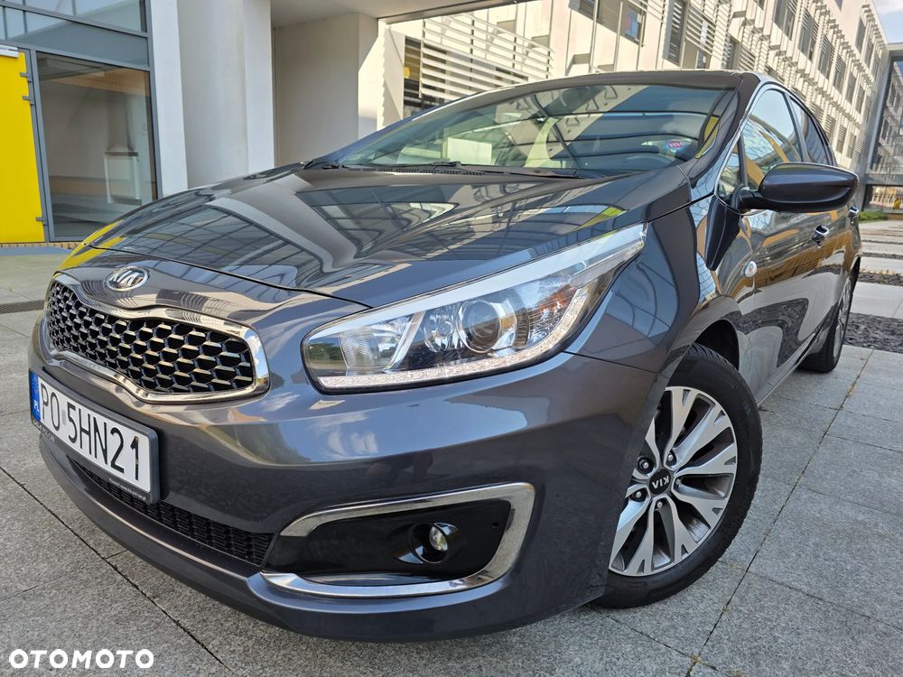 Kia Ceed 1.4 L Business Line - 1