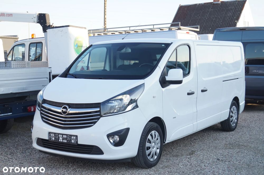 Opel Vivaro - 2