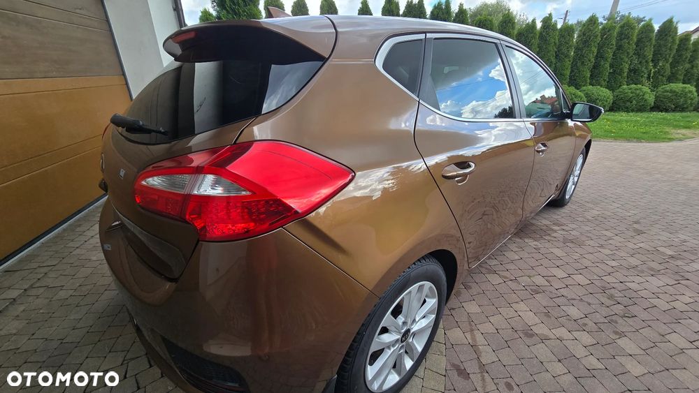 Kia Ceed - 17