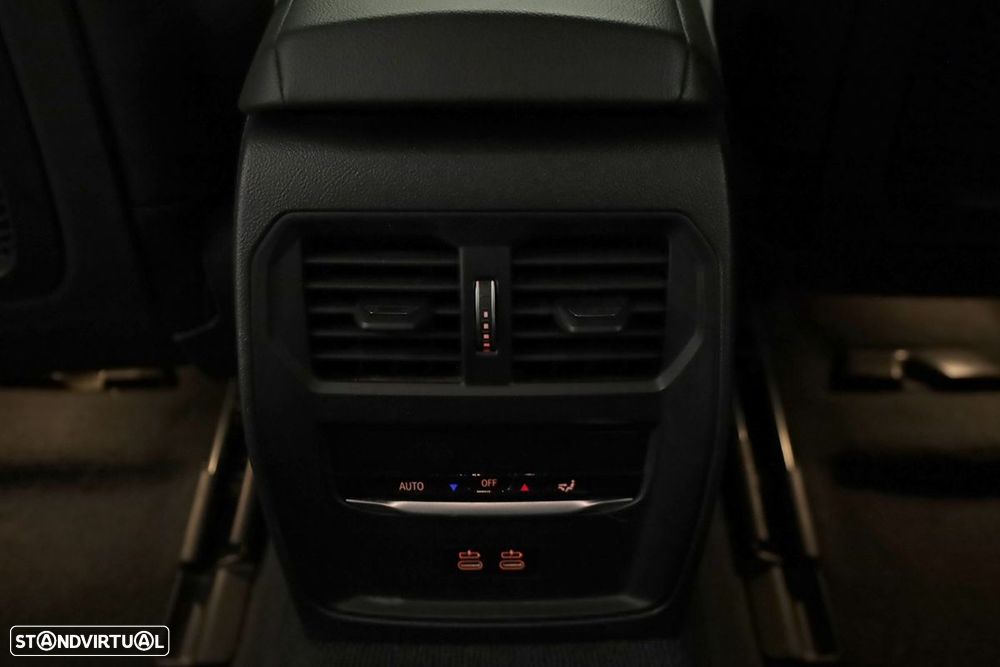 BMW i4 eDrive40 - 14