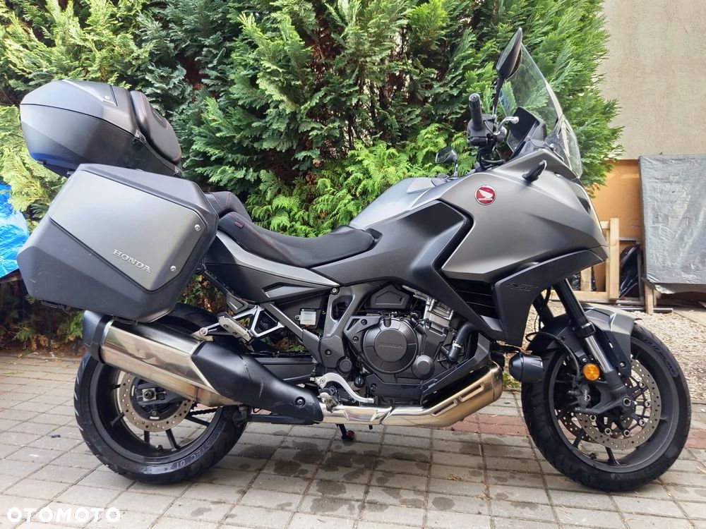 Honda NT