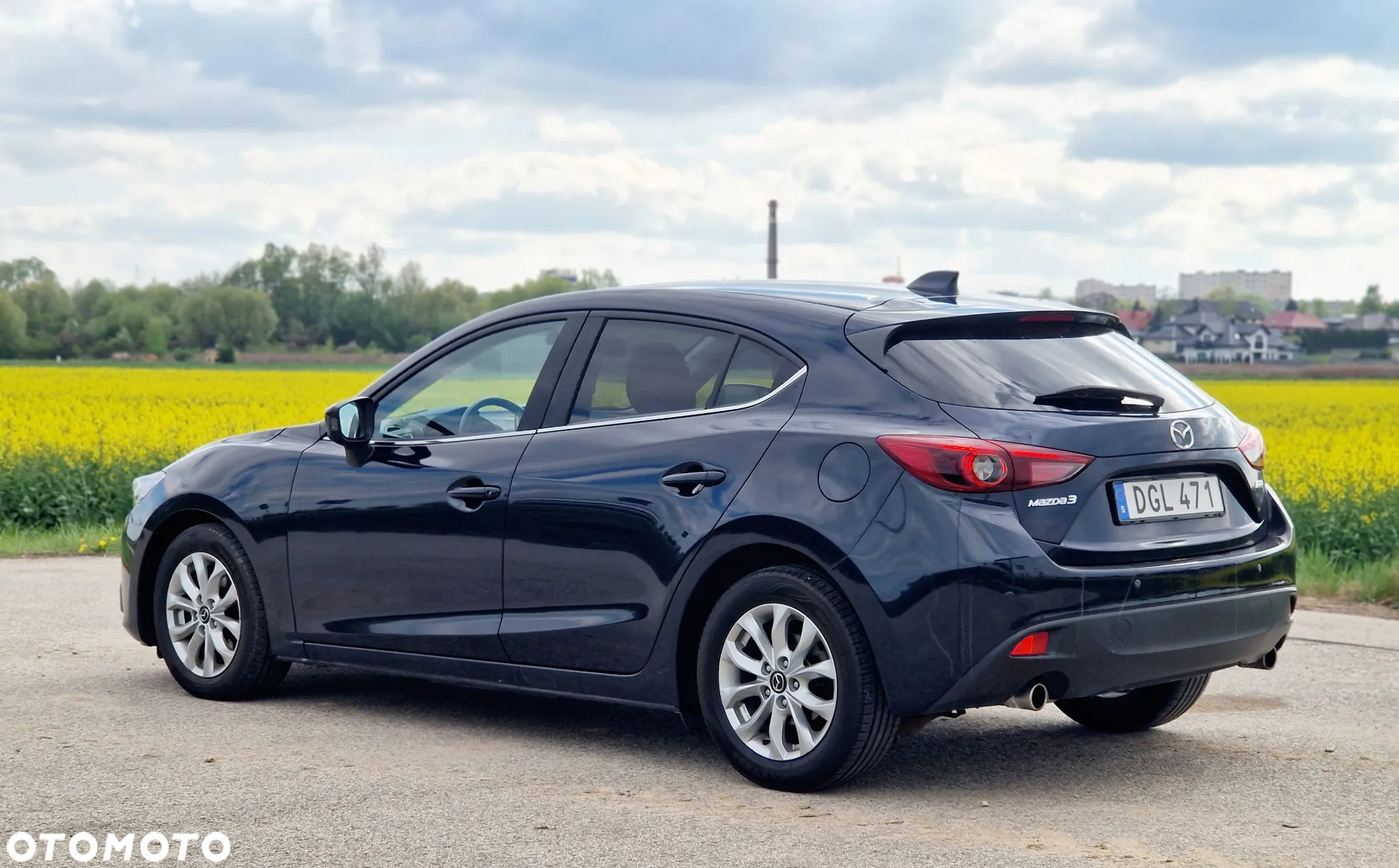 Mazda 3 SKYACTIV-G 120 Exclusive-Line - 2