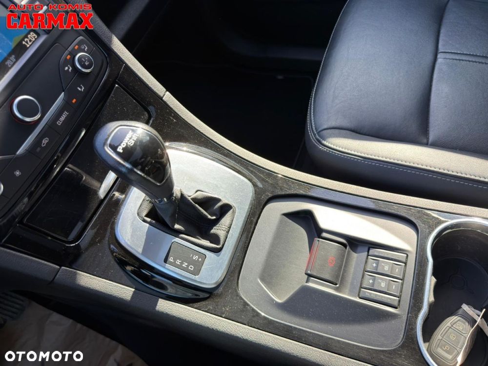 Ford S-Max - 34